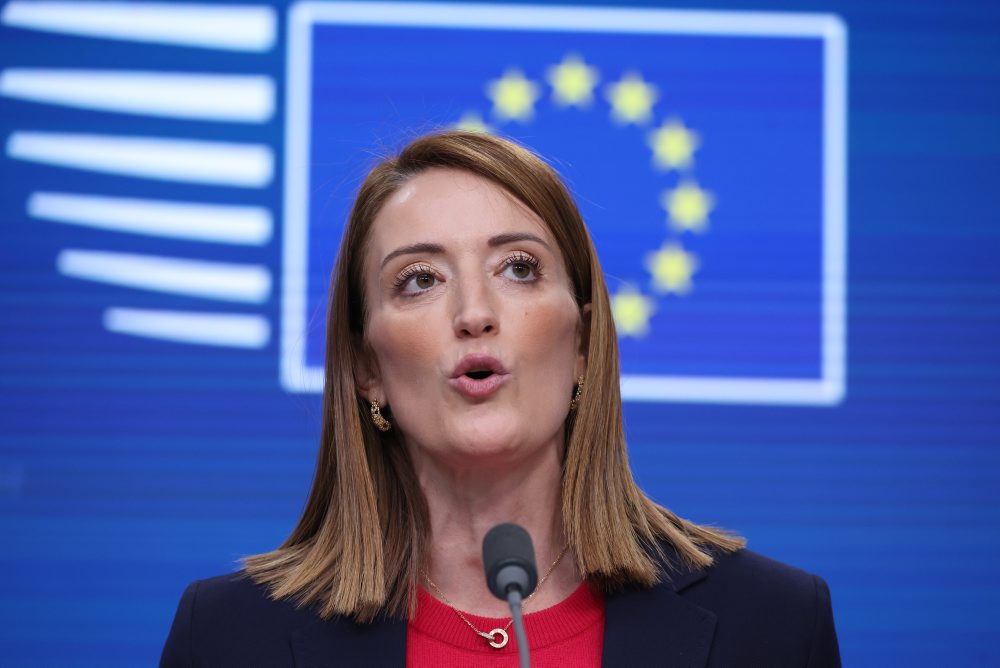 Roberta Metsolová kritizuje prijatie časovo neobmedzeného zmrazenia ruských aktív bez EP