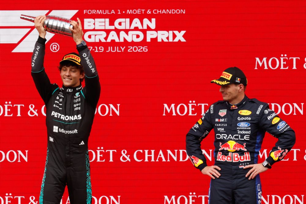 Talian Kimi Antonelli triumfoval na Veľkej cene Belgicka pred Leclercom a Verstappenom