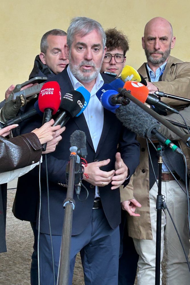 Fernando Clavijo pricestoval na návštevu Bruselu