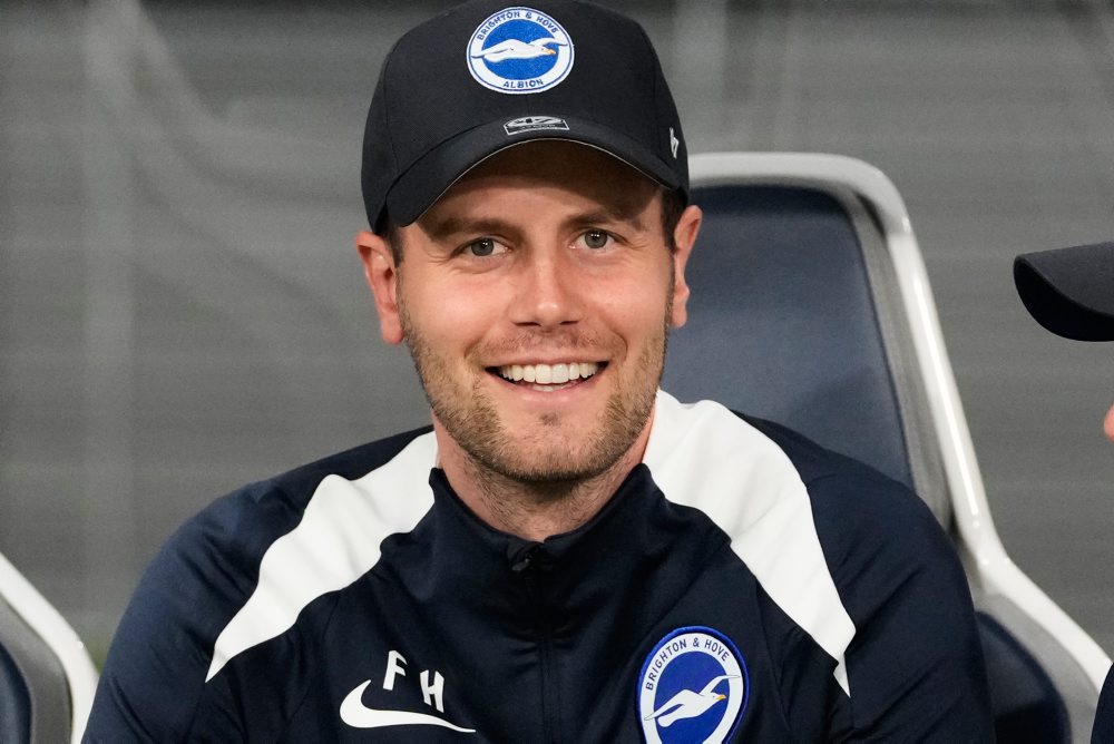 Tréner Hürzeler predĺžil zmluvu s Brightonom do júna 2029