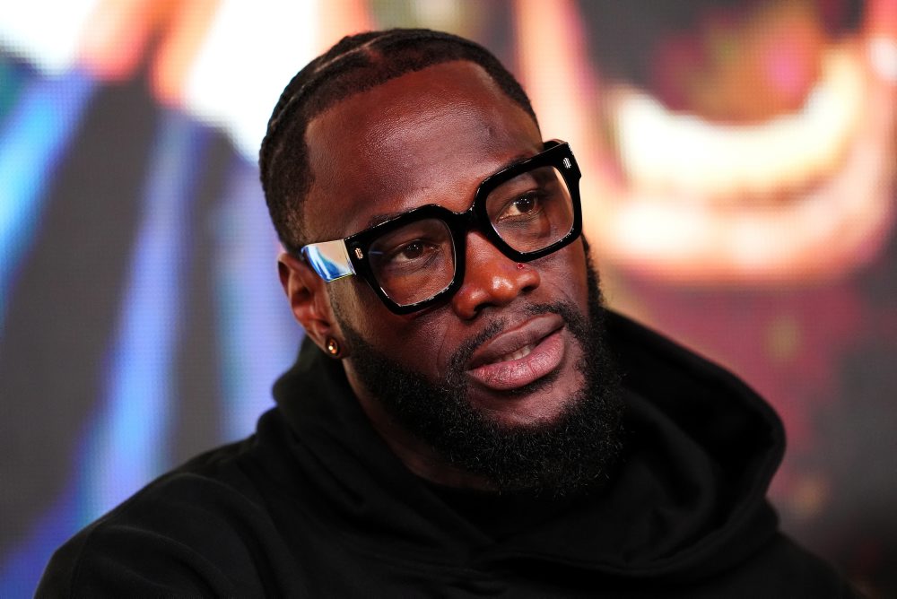 Americký boxer Deontay Wilder na tlačovej konferencii pred sobotňajším zápasom s Britom Derekom Chisorom v Londýne