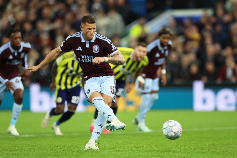 2.kolo ligovej fázy Ligy majstrov: Aston Villa - Fenerbahçe Istanbul