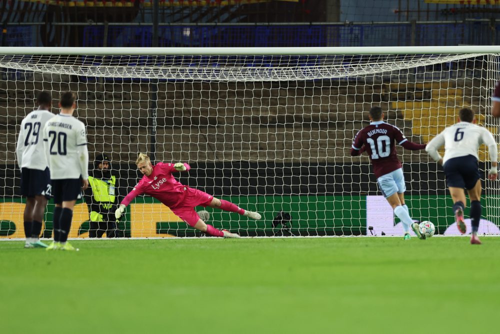 Liga majstrov vo futbale: Aston Villa - Viking Stavanger