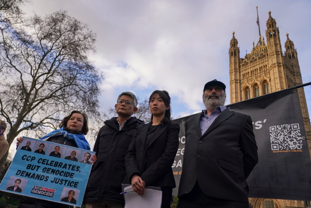 Británia schválila výstavbu kontroverznej čínskej superambasády v Londýne