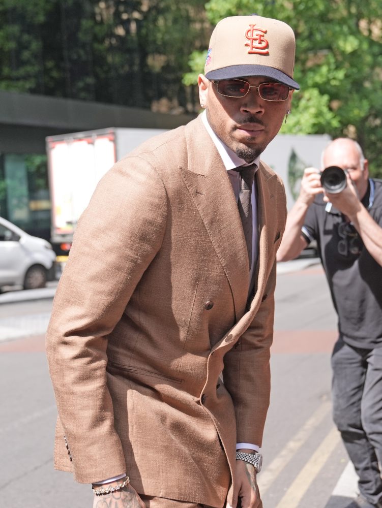 Spevák Chris Brown sa priznal k obvineniu z výtržníctva v prípade z roku 2023