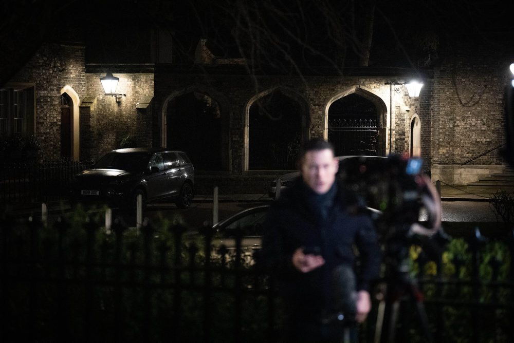 Británia: Bývalého veľvyslanca v USA Mandelsona prepustili na kauciu