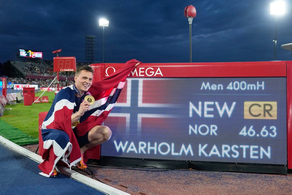 Finále behu mužov na 400 metrov prekážok na ME v atletike v Birminghame 