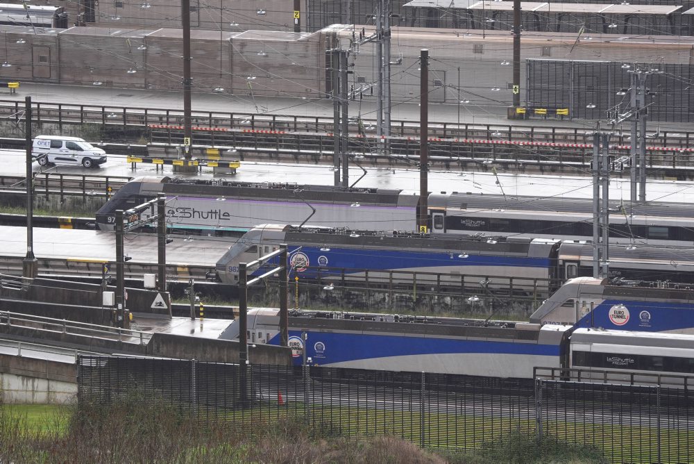 Eurostar prerušil premávku vlakov medzi Európou a Britániou