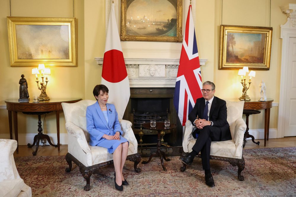 Japonská premiérka Sanae Takaičiová v Británii