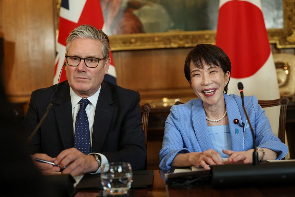 Japonská premiérka Sanae Takaičiová v Británii