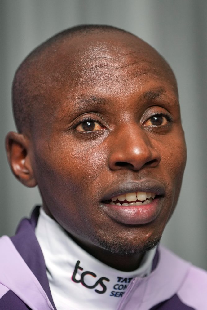 Sawe prekonal maratónsky rekord a dvojhodinovú hranicu