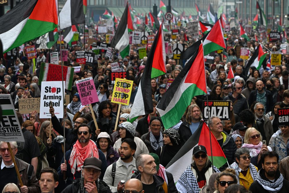 Demonštrácia na podporu Palestínčanov v Londýne