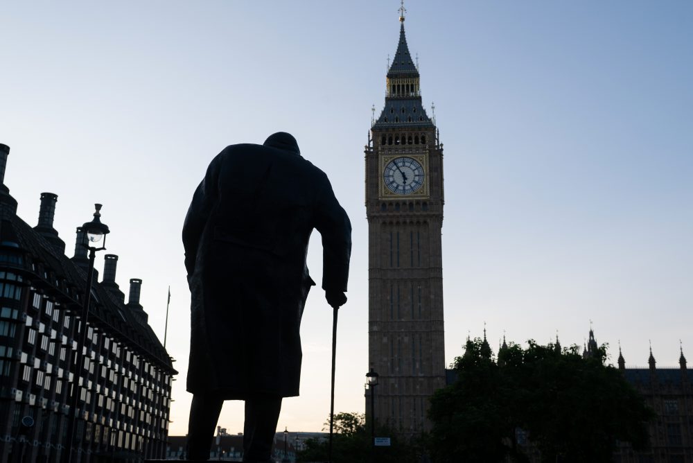 Burnham sa stane novým britským premiérom