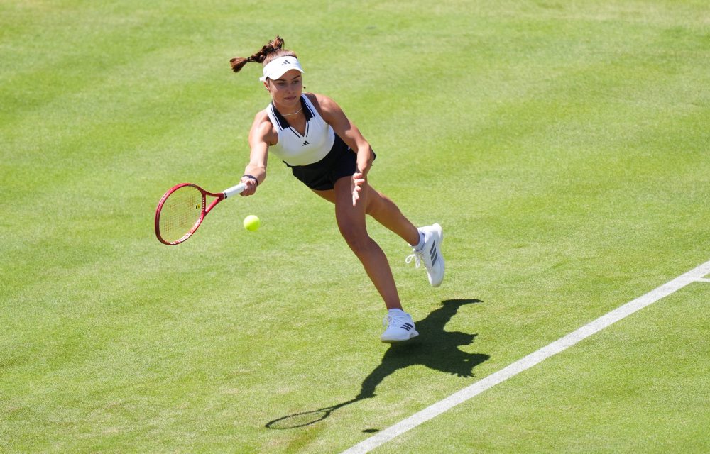 Iva Jovičová - Alexandra Ealová