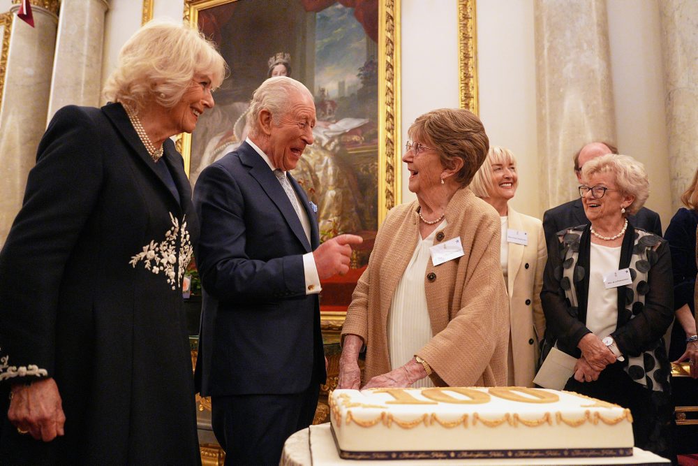 Británia si pripomína 100. výročie narodenia kráľovnej Alžbety II.