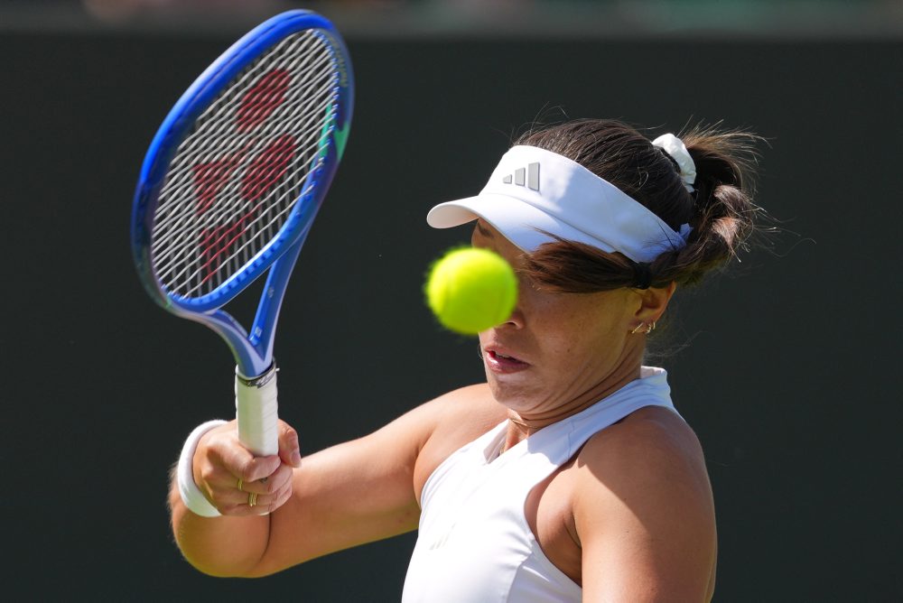 1. kolo vo Wimbledone: Darja Vidmanová - Jessica Pegulová 