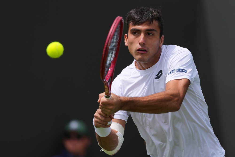 1. kolo vo Wimbledone: Alex de Minaur - Roman Andres Burruchaga