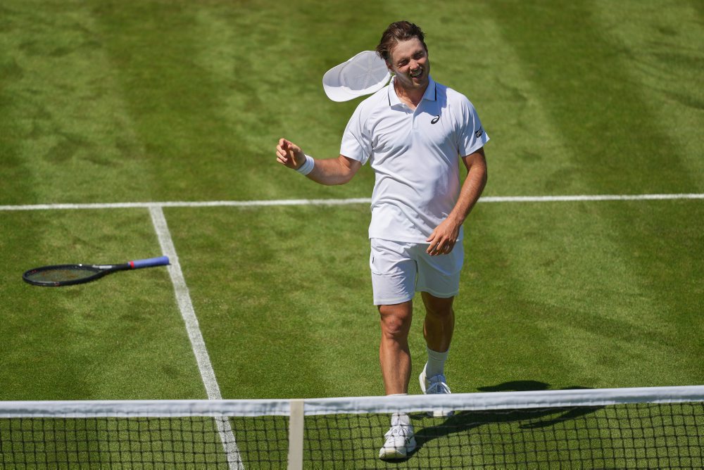 Brit Arthur Fery postúpil do 3. kola dvojhry na Wimbledone