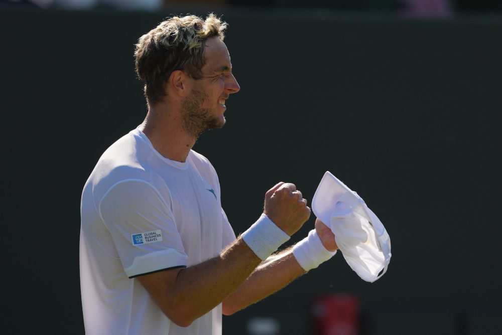 3. kolo vo Wimbledone: Jan-Lennard Struff (Nem.) - Daniil Medvedev (Rus.-8)