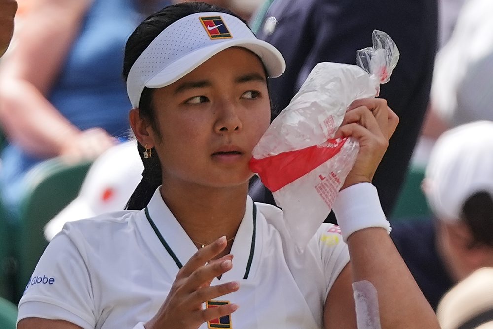 3. kolo vo Wimbledone: Iga Swiateková - Alexandra Ealová