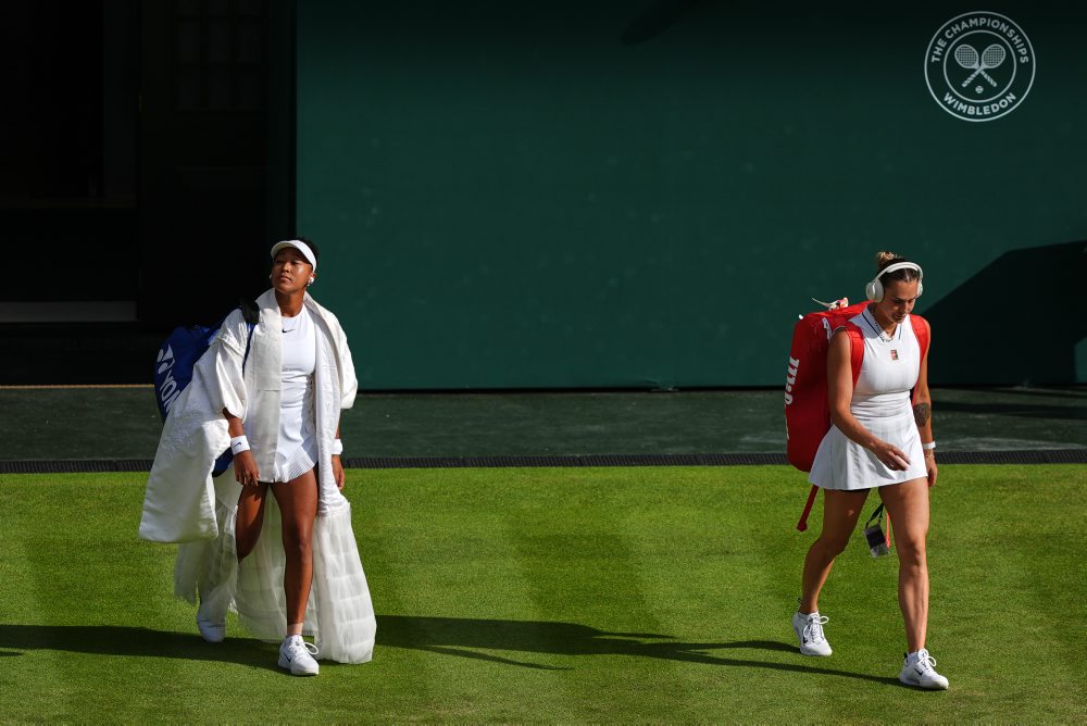 Osemfinále vo Wimbledone: Naomi Osaková - Arina Sobolenková