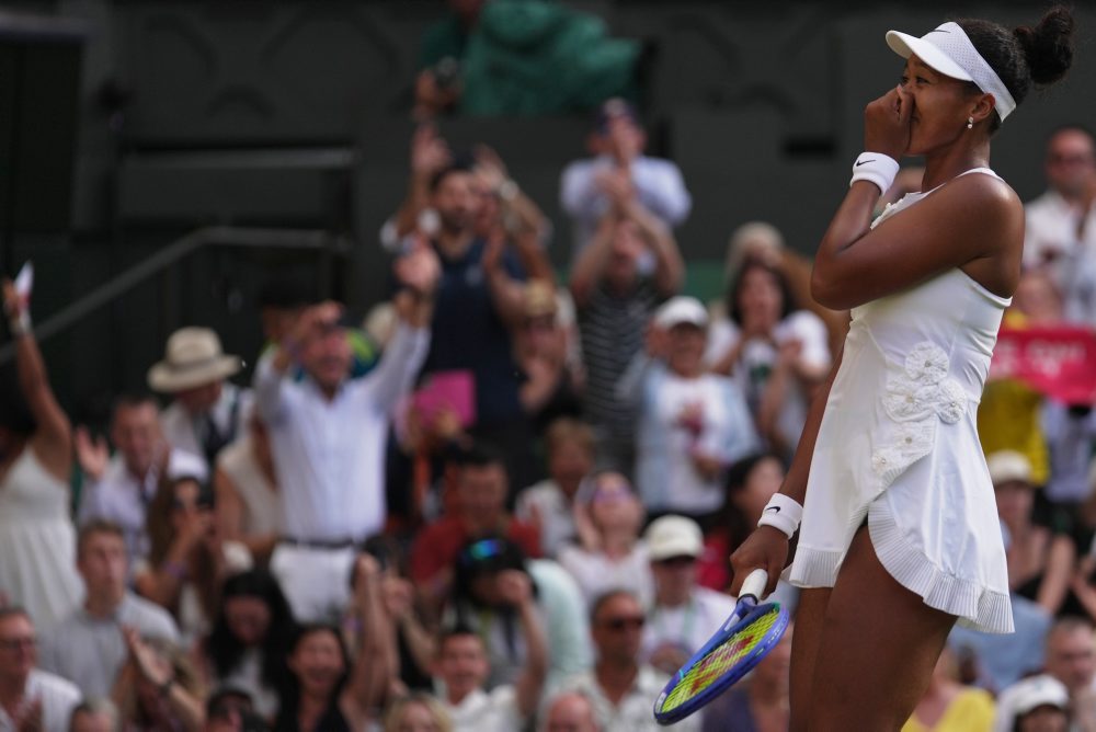 Osemfinále vo Wimbledone: Naomi Osaková - Arina Sobolenková