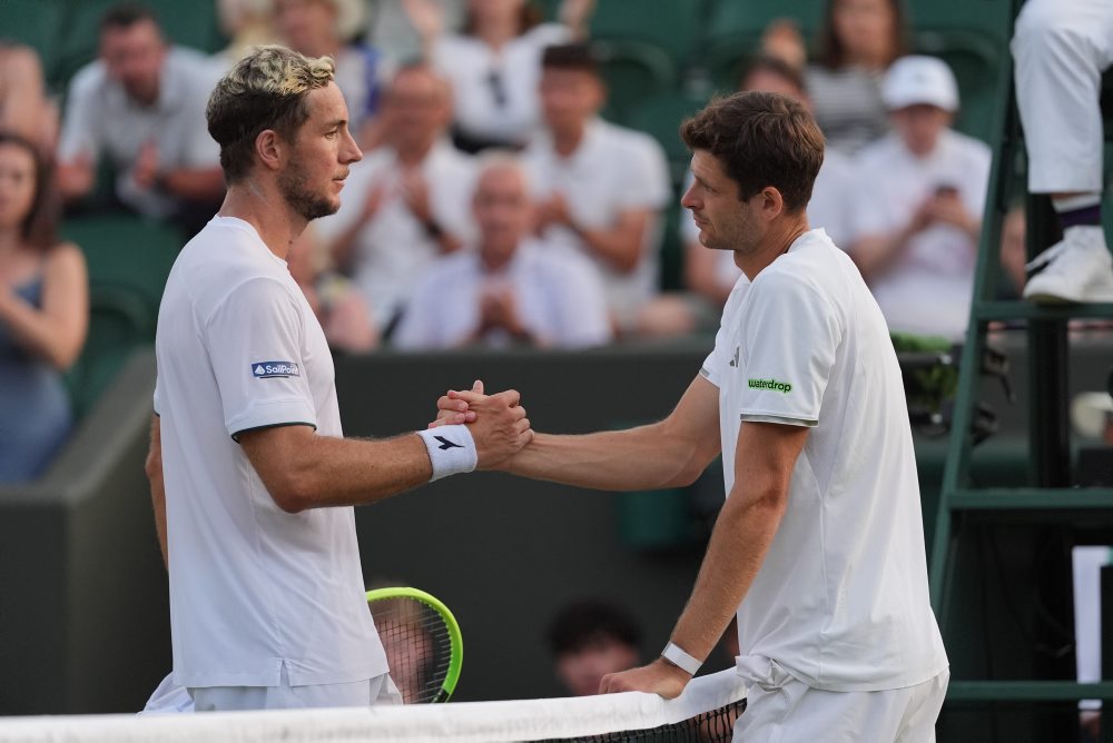 Osemfinále vo Wimbledone: Hubert Hurkacz - Jan-Lennard Struff