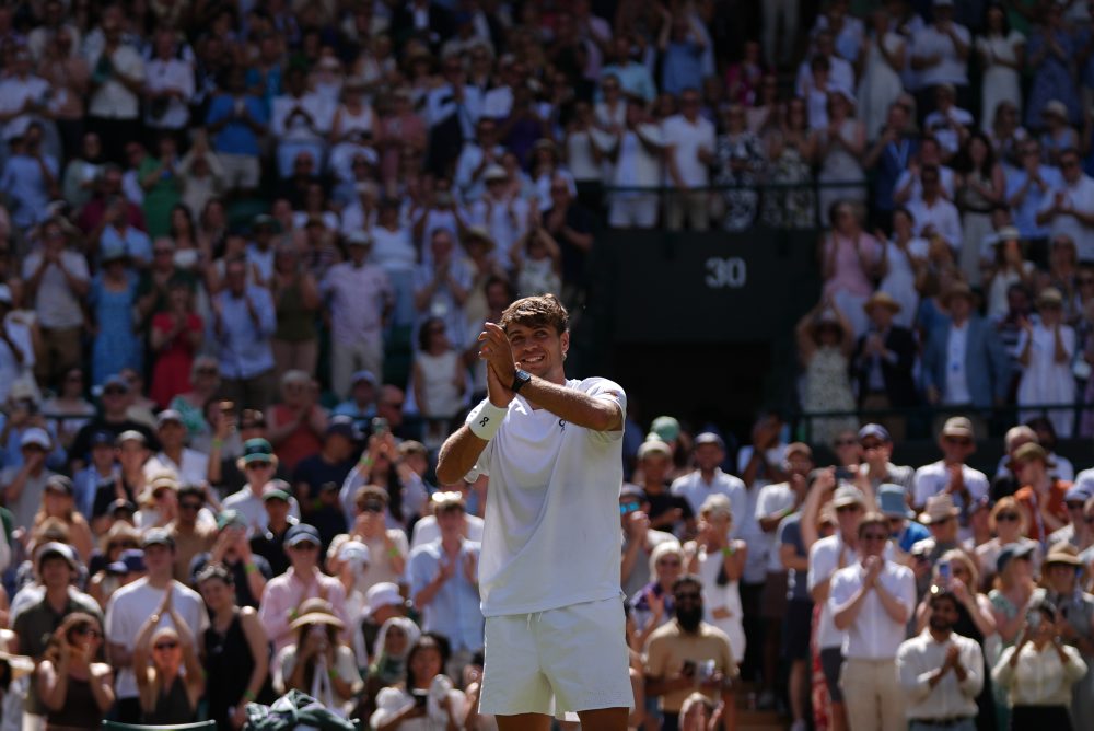 Talian Flavio Cobolli vyradil de Minaura a postúpil do štvrťfinále dvojhry na Wimbledone  