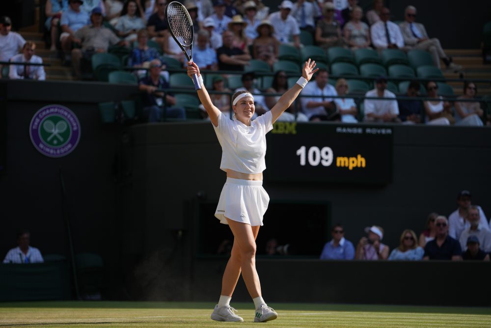Štvrťfinále vo Wimbledone: Naomi Osaková - Karolína Muchová