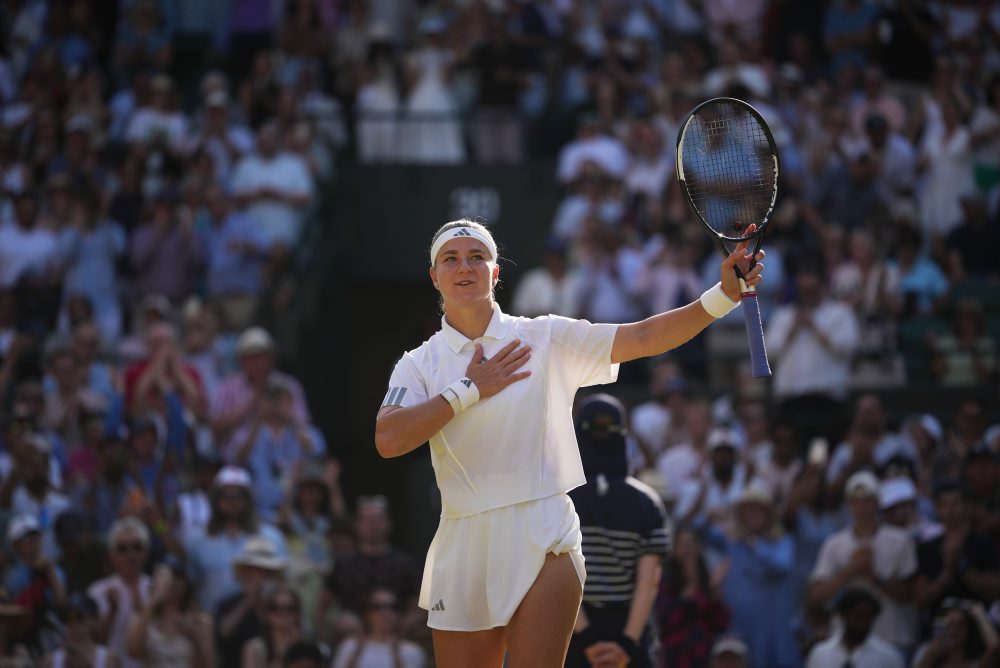 Štvrťfinále vo Wimbledone: Naomi Osaková - Karolína Muchová