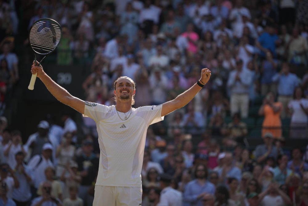 Štvrťfinále dvojhry mužov vo Wimbledone: Nemec Alexander Zverev postúpil do semifinále cez Fritza
