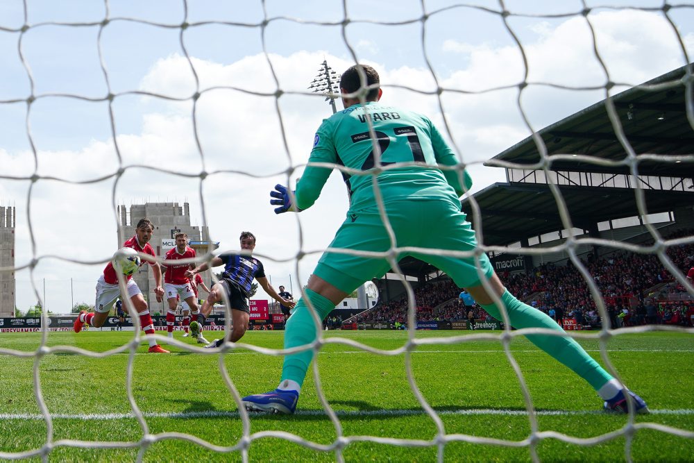 Wrexham - Middlesbrough  