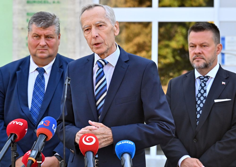 Podpísanie memoranda o spolupráci s cieľom obnovy a ďalšieho využitia areálu bývalého závodu Bukóza Vranov