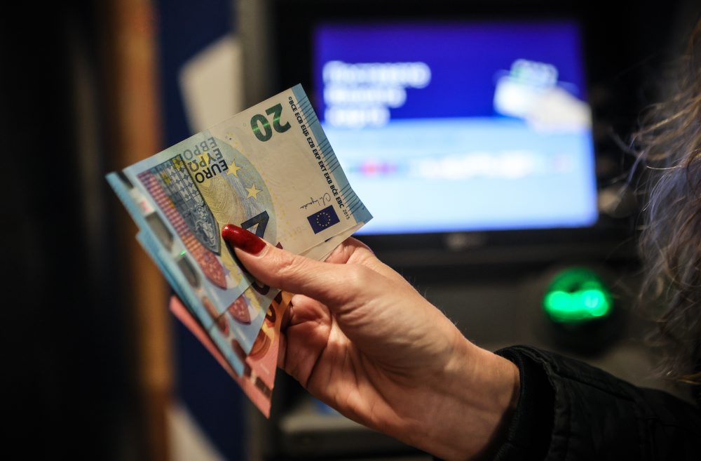 Bulharsko sa o polnoci stalo 21. členom eurozóny