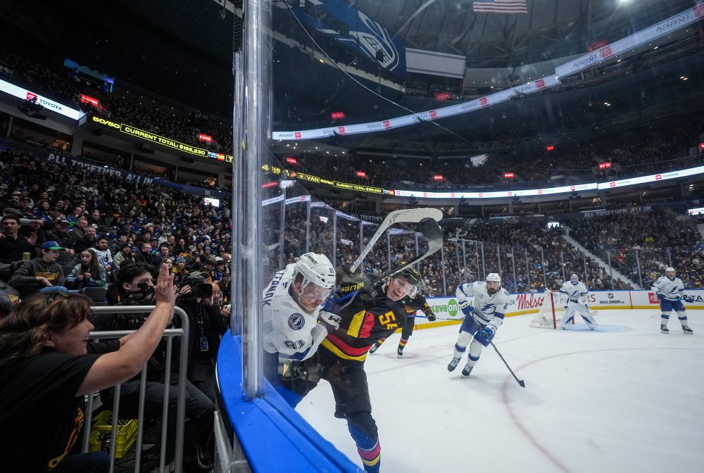 Vancouver Canucks - Tampa Bay Lightning