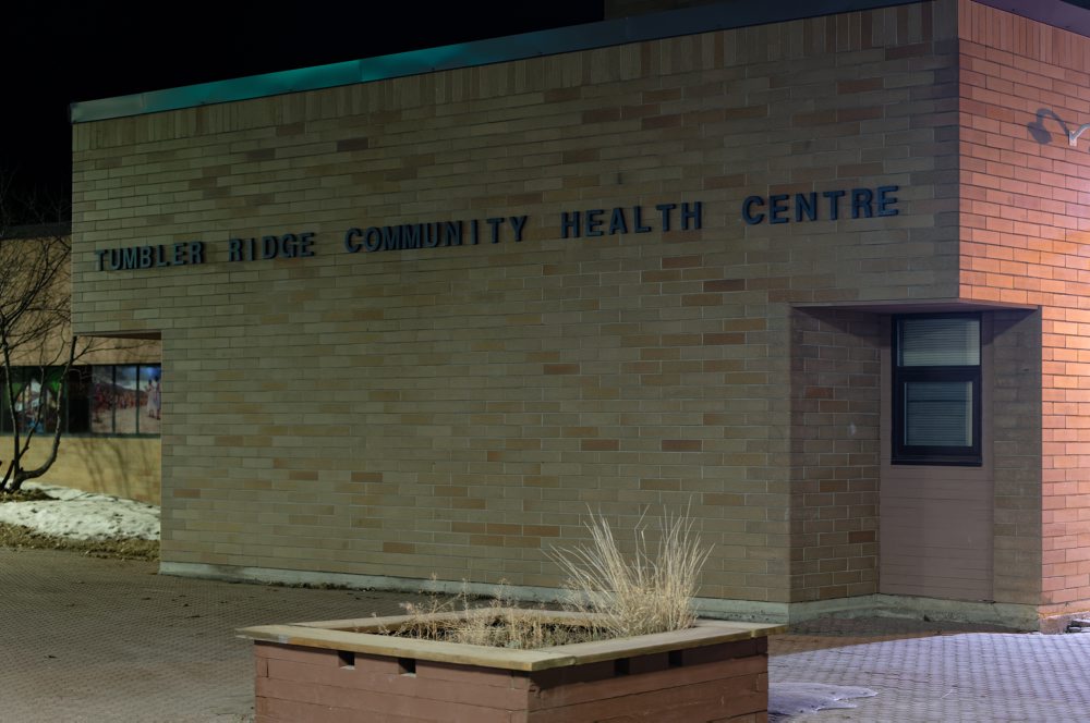 Kanada: Pri streľbe na škole a v dome zahynulo desať ľudí