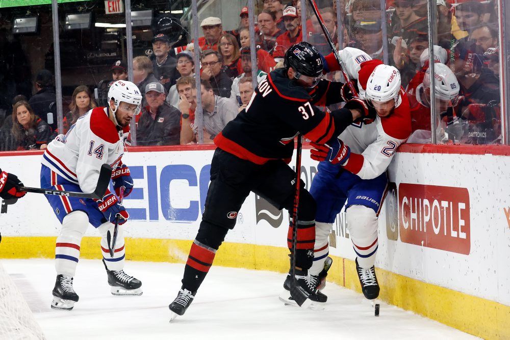 Carolina Hurricanes - Montreal Canadiens