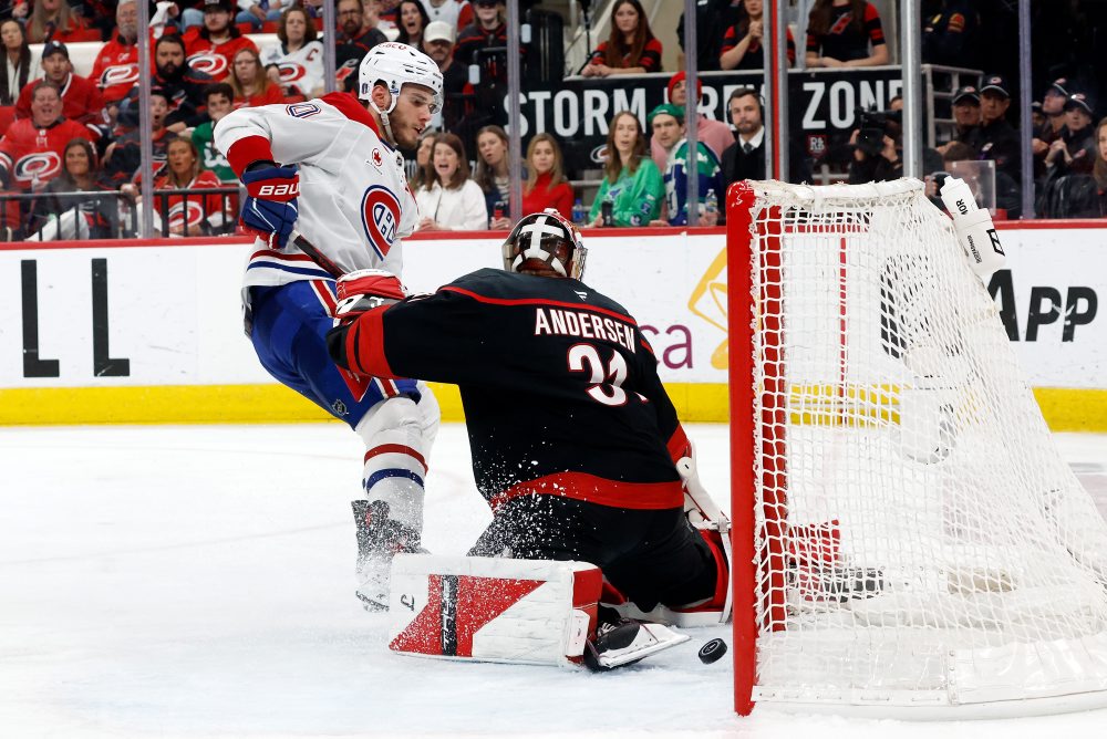 Carolina Hurricanes - Montreal Canadiens