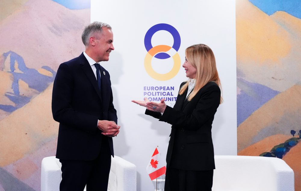 Ôsmy summit Európskeho politického spoločenstva