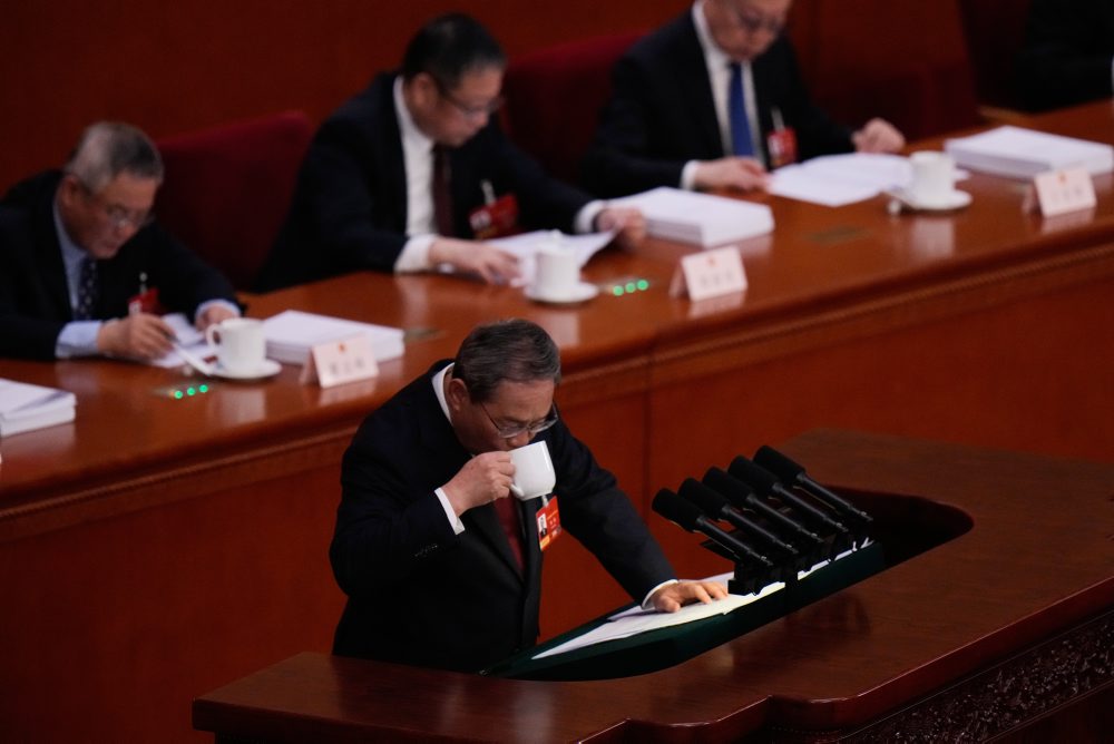 Zasadanie čínskeho parlamentu