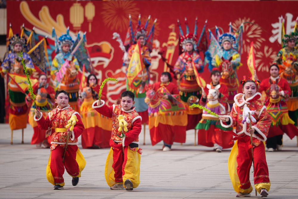 Folklórne predstavenie v Pekingu