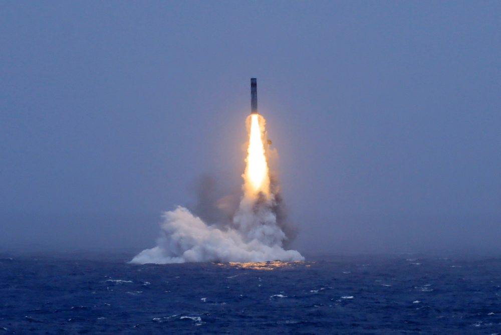 USA vyjadrili obavy po čínskom odpálení rakety do Tichého oceánu