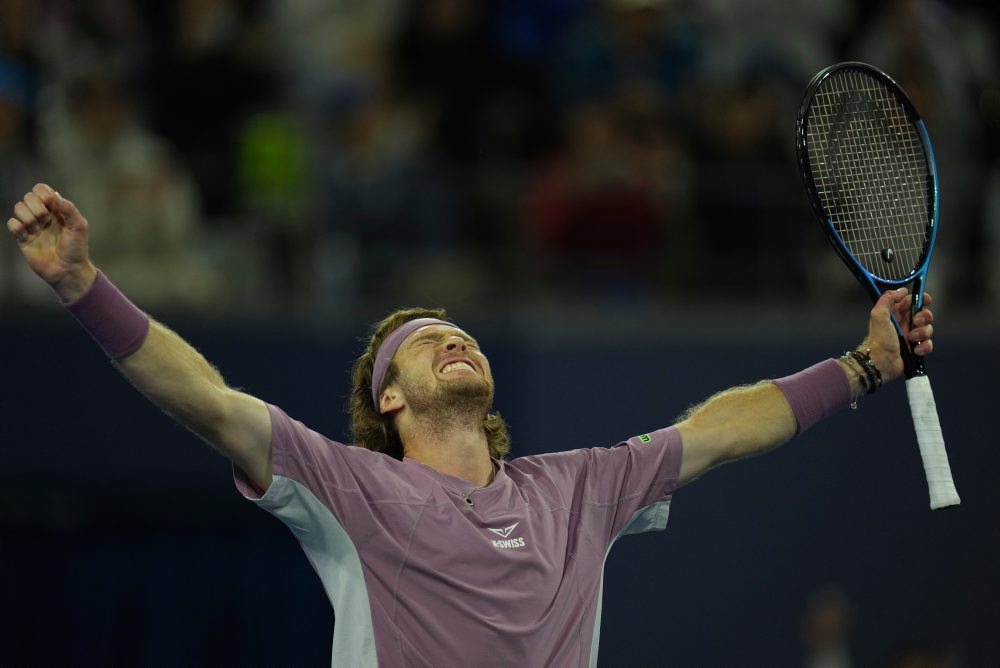 1. kolo mužskej dvojhry v Pekingu: Andrej Rublev - Tallon Griekspoor