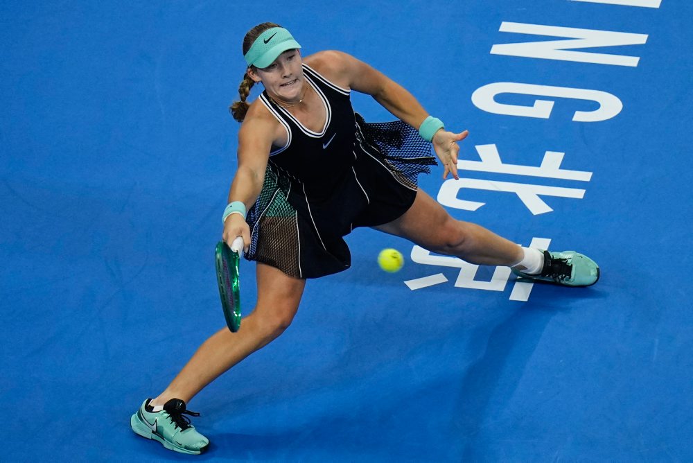 Finále turnaja WTA 1000 v Pekingu: Čchin-wen Čeng - Ruska Mirra Andrejevová 