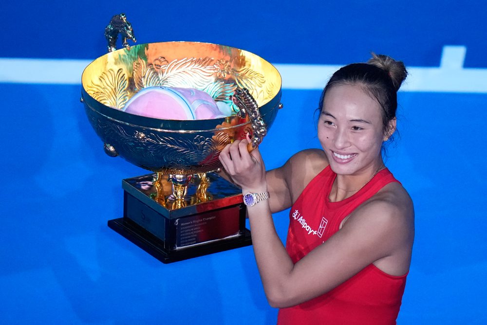 Finále turnaja WTA 1000 v Pekingu: Číňanka Čchin-wen Čeng zdolala Andrejevovú a získala titul WTA na domácej pôde v Pekingu