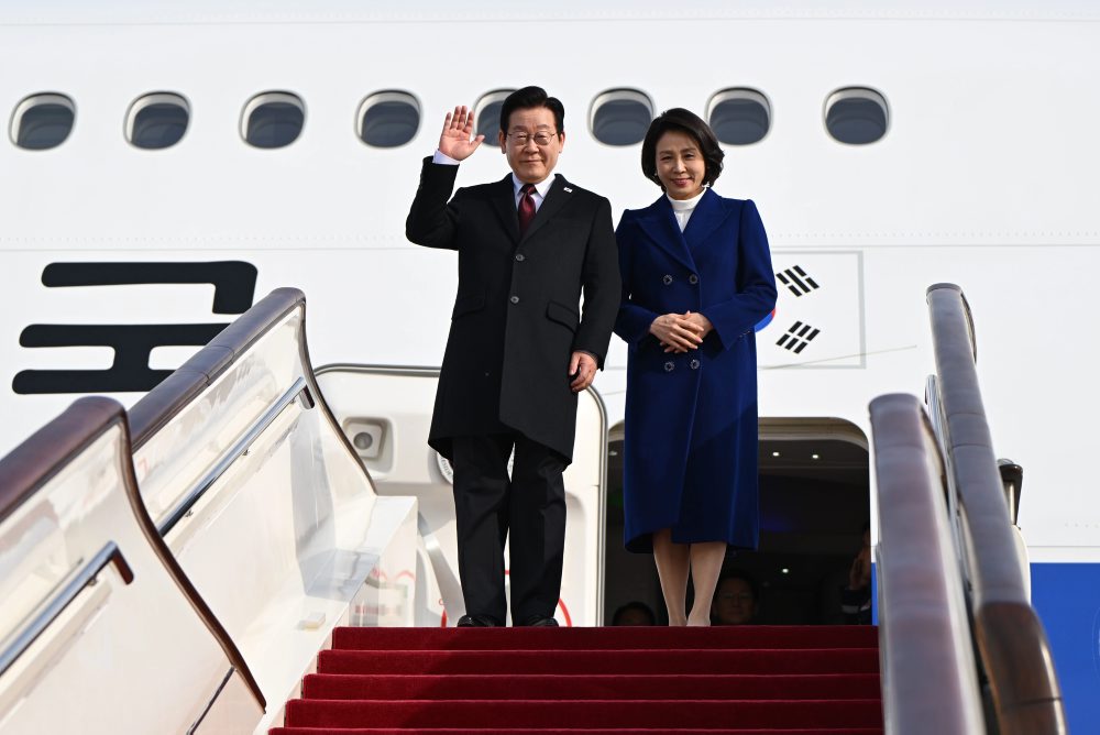 Juhokórejský prezident I Če-mjong pricestoval na návštevu Číny