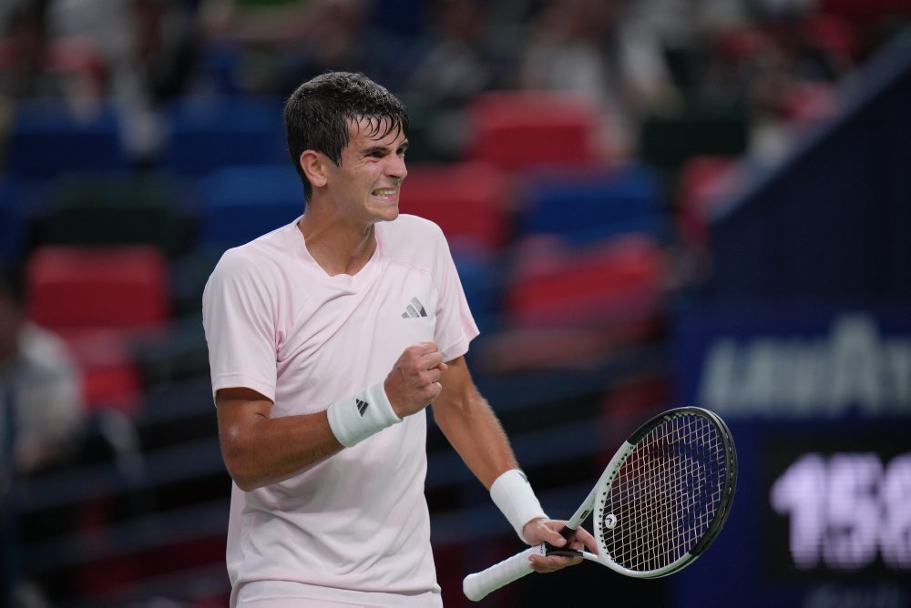 Semifinále dvojhry mužov v Šanghaji: Rafael Jodar - Daniil Medvedev