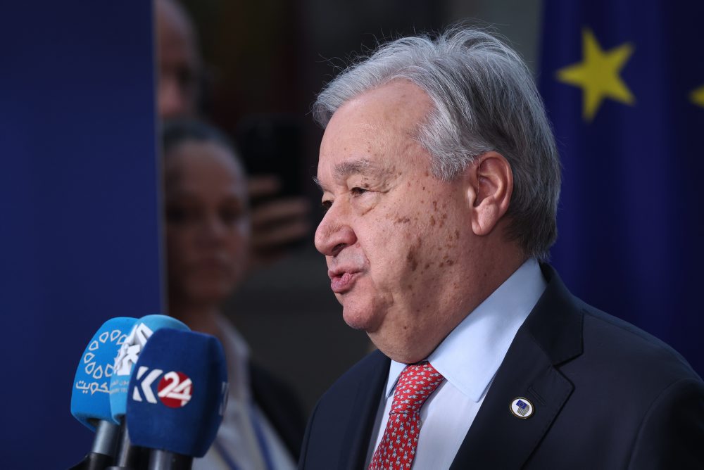 Guterres: S rýchlym vývojom umelej inteligencie nedokážeme držať krok