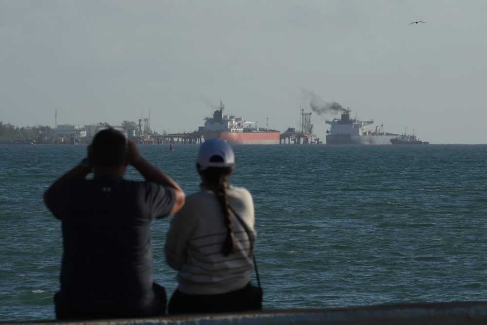 Ruský tanker s ropou dorazil na Kubu