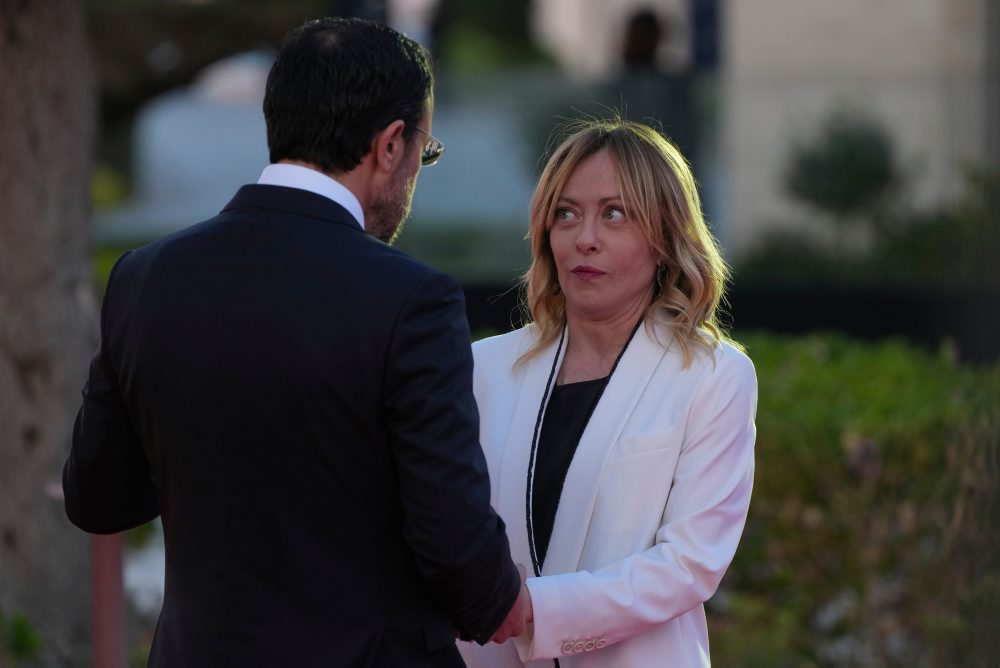 Talianske mierové sily na juhu Libanonu vymenili zničenú sochu Ježiša Krista